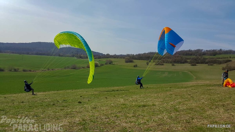 fg14.19 paragliding-128