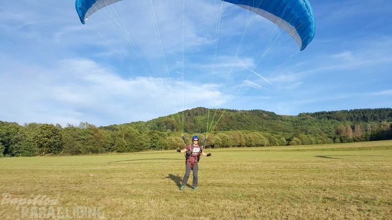 FG38.19 STR-Paragliding-Rhoen-111