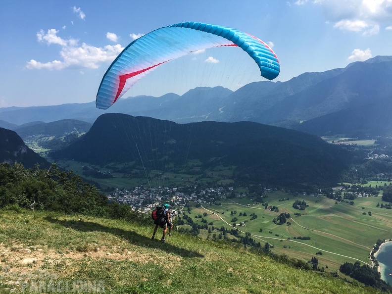 FSB30.15 Paragliding-Bled.jpg-1433