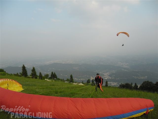 2011_FW17.11_Paragliding_030.jpg