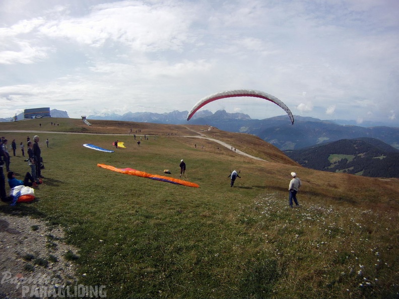 2011_FU2_Dolomiten_Paragliding_007.jpg