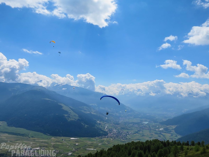FWA26.16-Watles-Paragliding-1346