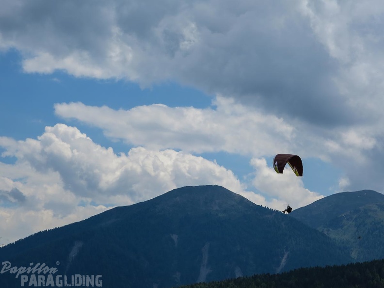 FWA26.16-Watles-Paragliding-1398