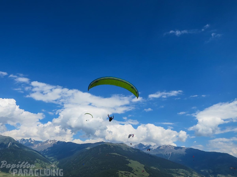 FWA26.16-Watles-Paragliding-1415.jpg