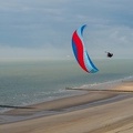 FZ37.18 Zoutelande-Paragliding-530