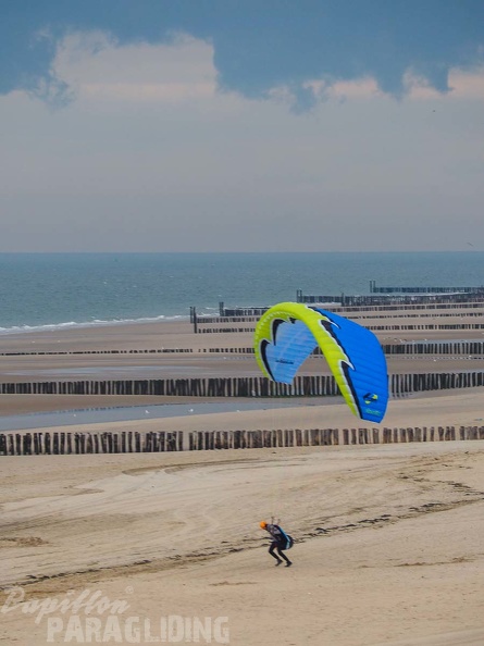 FZ37.18_Zoutelande-Paragliding-602.jpg