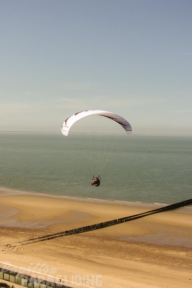 Paragliding_Zoutelande-786.jpg