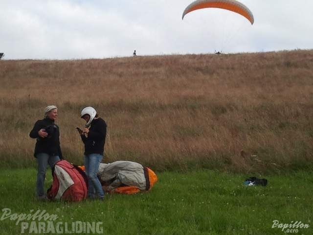 2012 ES.30.12 Paragliding 015
