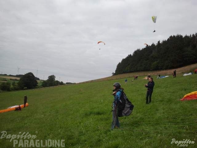 2012 ES.30.12 Paragliding 033