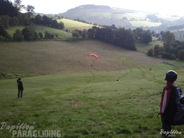 2012 ES.30.12 Paragliding 066