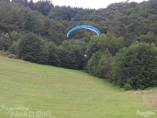 2012 ES.30.12 Paragliding 085
