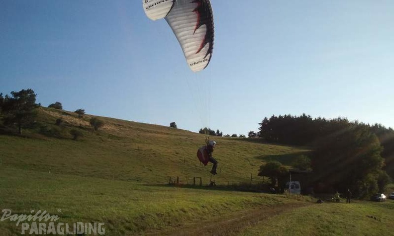 2012 ES.36.12 Paragliding 029