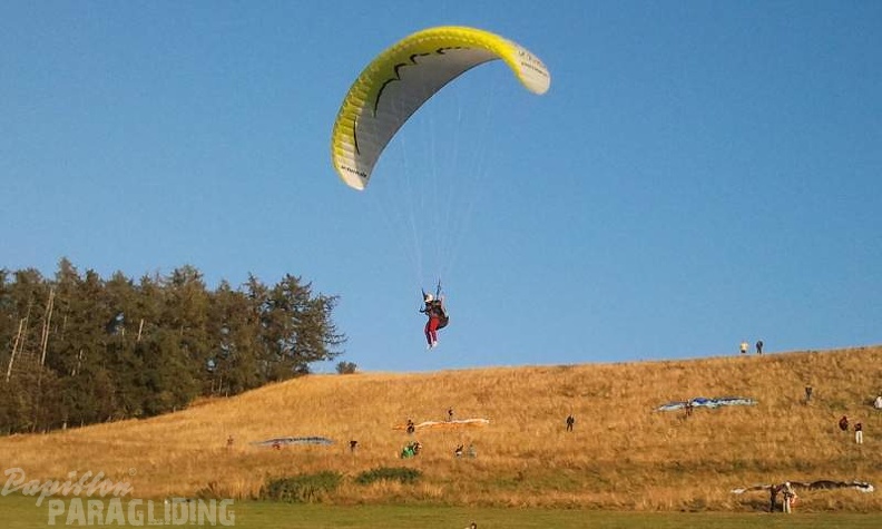 2012 ES.36.12 Paragliding 043