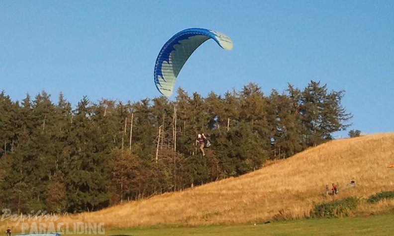 2012 ES.36.12 Paragliding 044