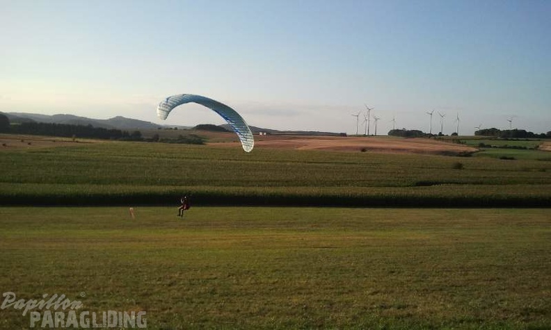 2012 ES.36.12 Paragliding 047