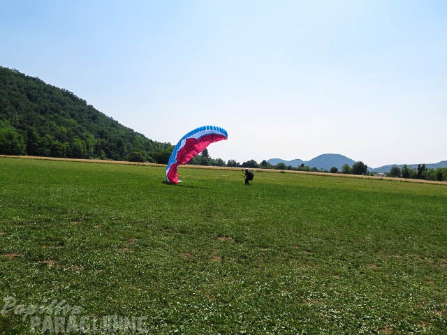 AT27 15 Paragliding-1013