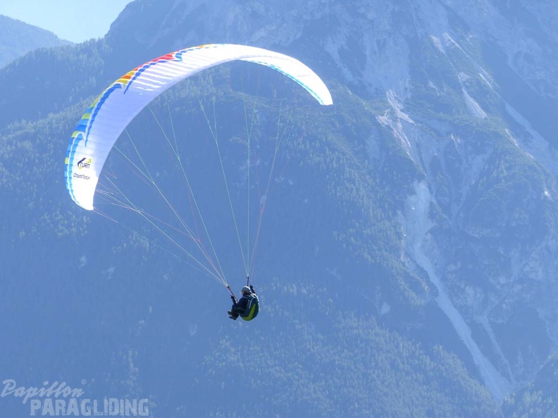 AS37.19_Stubai-Paragliding-105.jpg
