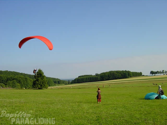 2003_K23.03_Paragliding_Wasserkuppe_046.jpg