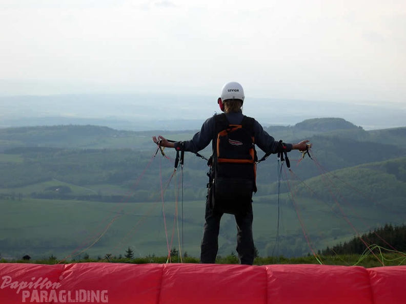 2005 K13.05 Wasserkuppe Paragliding 007