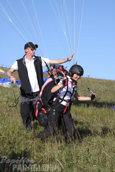 2009 RK32.09 Wasserkuppe Paragliding 002