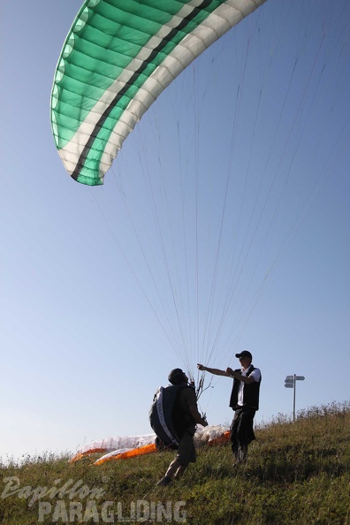 2009 RK32.09 Wasserkuppe Paragliding 023