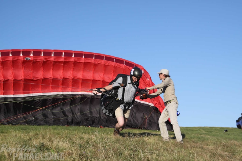 2009 RS33.09 Wasserkuppe Paragliding 017