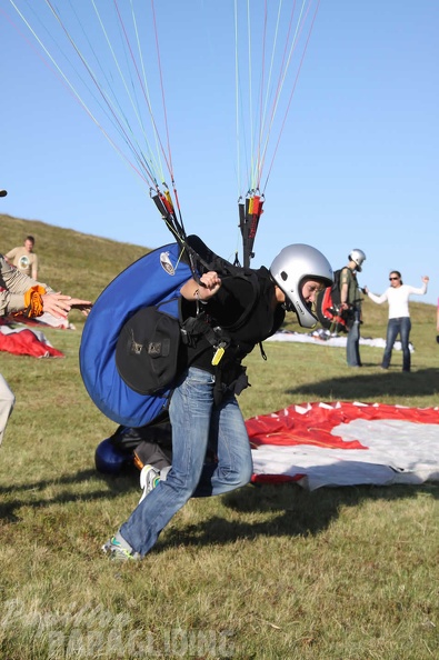 2009 RS33.09 Wasserkuppe Paragliding 041