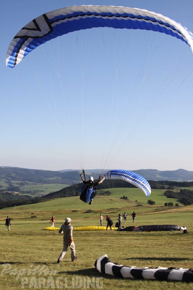 2009 RS33.09 Wasserkuppe Paragliding 140