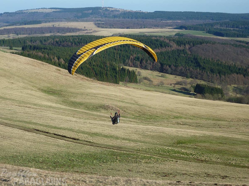 2010 Aprilfliegen Wasserkuppe Paragliding 105