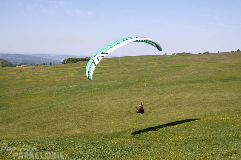 2010 RK22.10 Wasserkuppe Paragliding 052