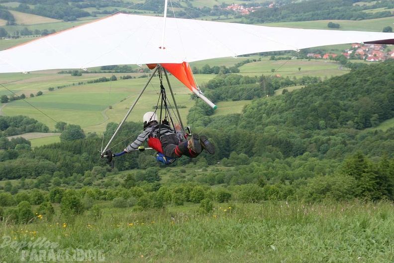 2010 RK24.10 Wasserkuppe Paragliding 027