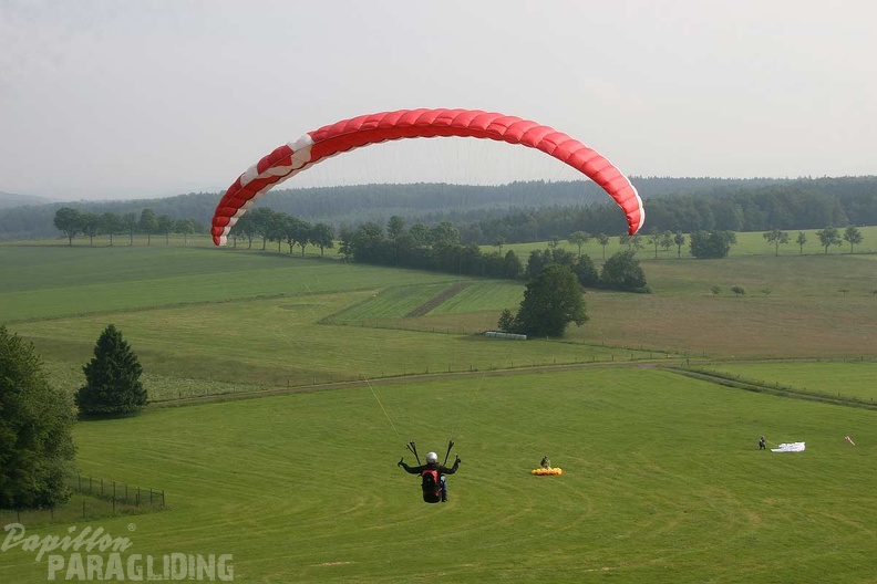 2010_RK24.10_Wasserkuppe_Paragliding_094.jpg