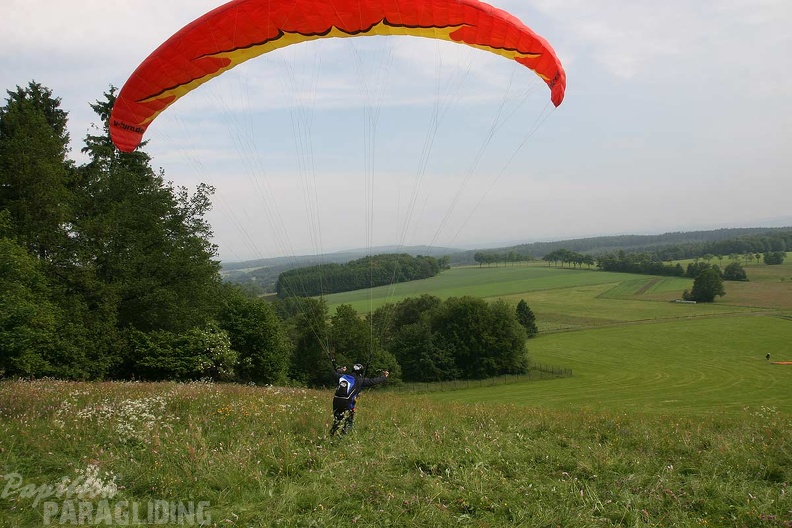2010 RK24.10 Wasserkuppe Paragliding 127