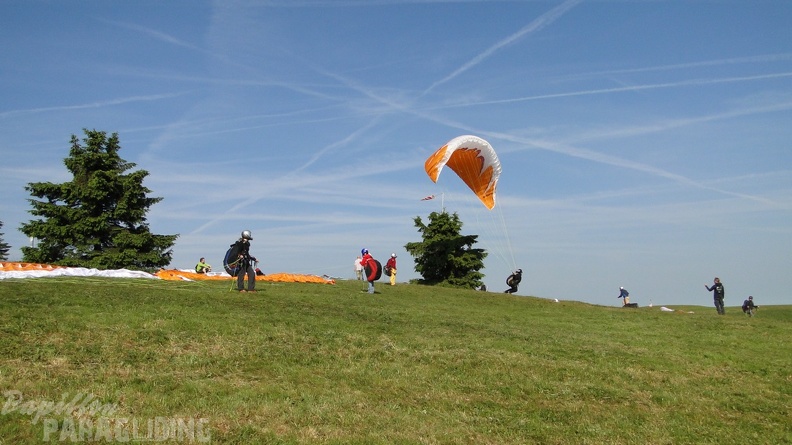 2010 RK25.10 Wasserkuppe Paragliding 092