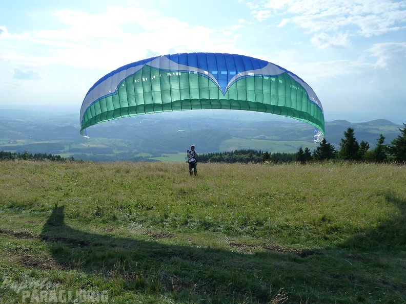 2010 RK28.10 Wasserkuppe Paragliding 008