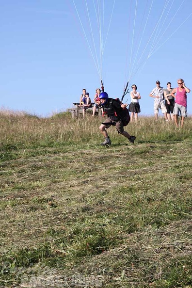 2010 RK28.10 Wasserkuppe Paragliding 131