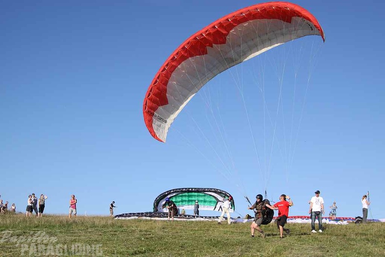 2010 RK28.10 Wasserkuppe Paragliding 178