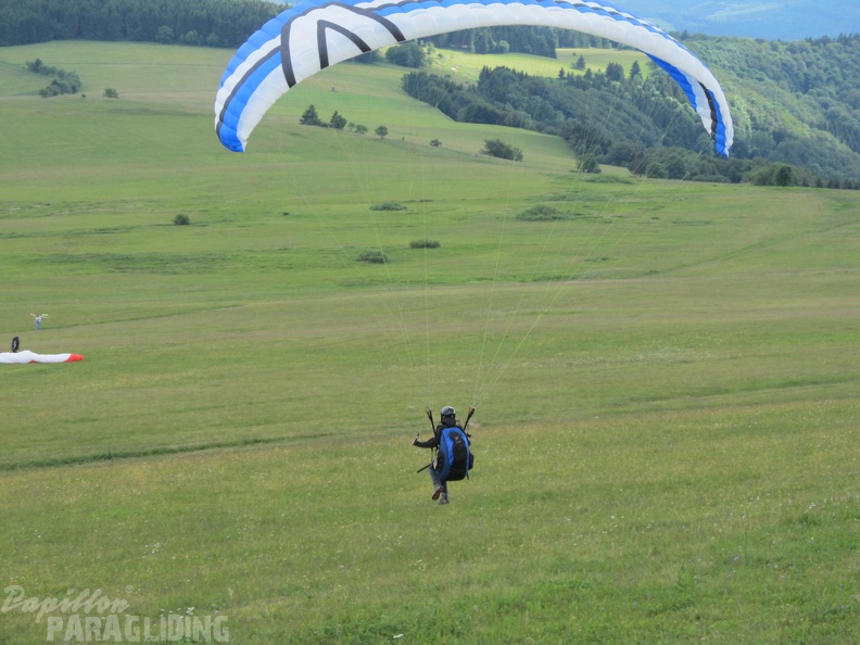 2011 RK24.11 Paragliding Wasserkuppe 007