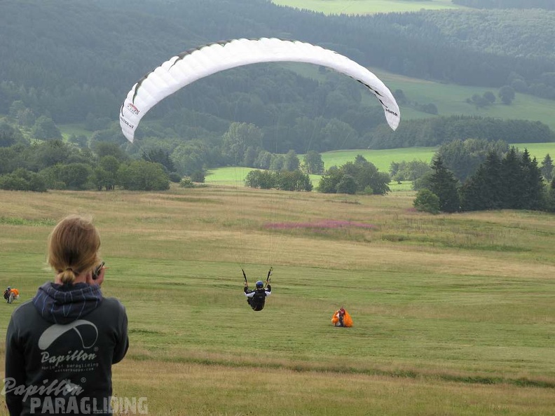2011 RK31.11.RALF Paragliding Wasserkuppe 032