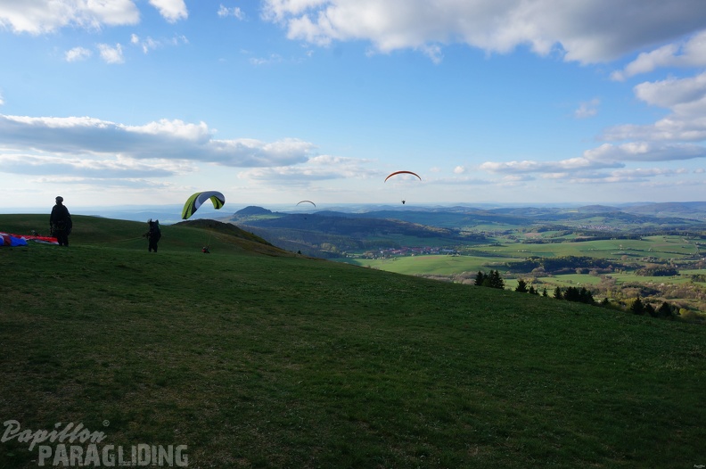 2014_RFB_April_Wasserkuppe_Paragliding_017.jpg