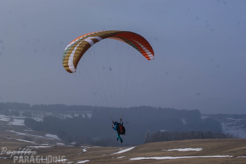 RK13 15 Paragliding 02-83