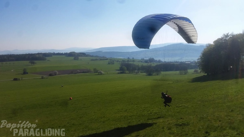RK18.16 Paragliding-123