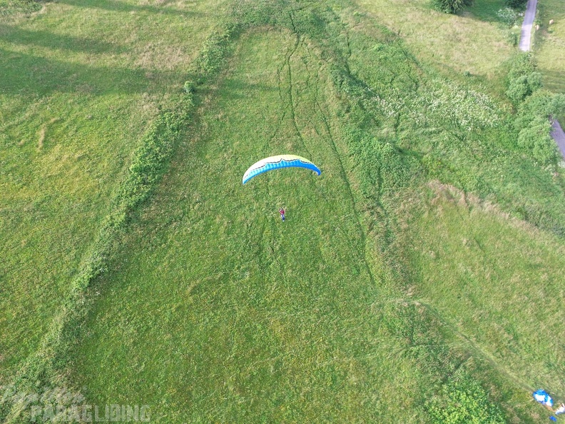 RK26.16 Paragliding-1035