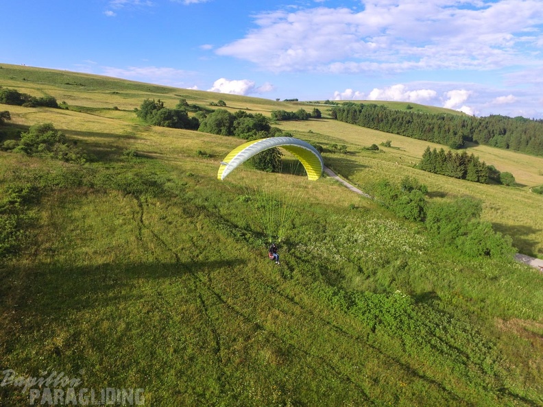 RK26.16 Paragliding-1054