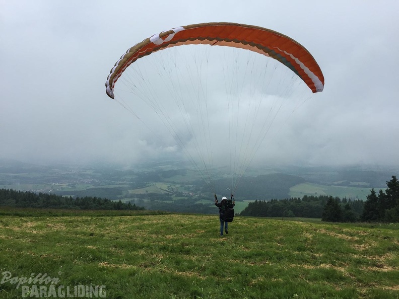 RK26.16 Paragliding-1133