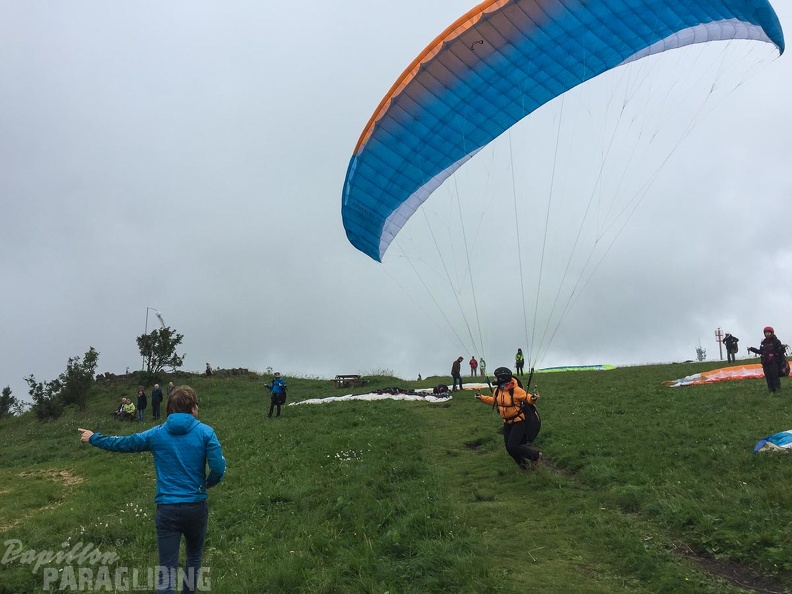 RK26.16 Paragliding-1138