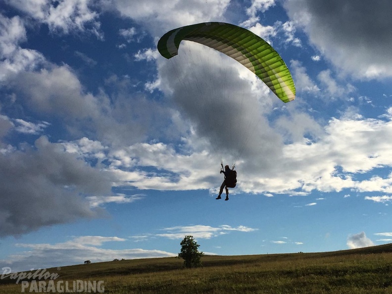 RK26.16 Paragliding-1337