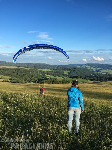 RK26.16 Paragliding-1360