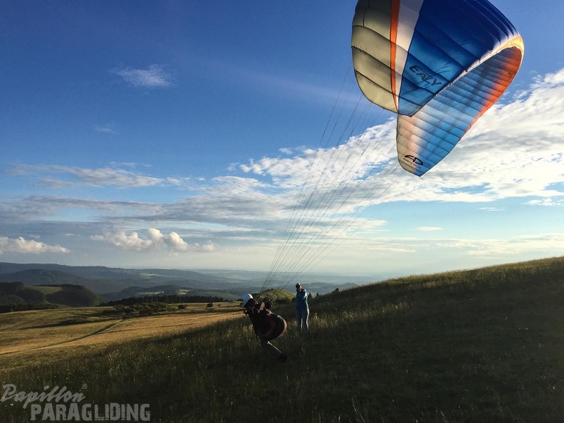 RK26.16 Paragliding-1418