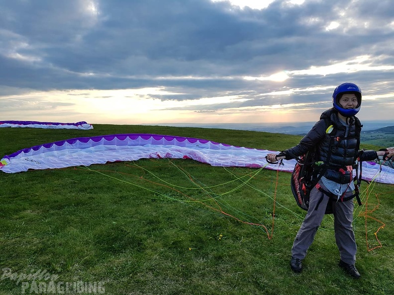 RK21.17 Paragliding-239